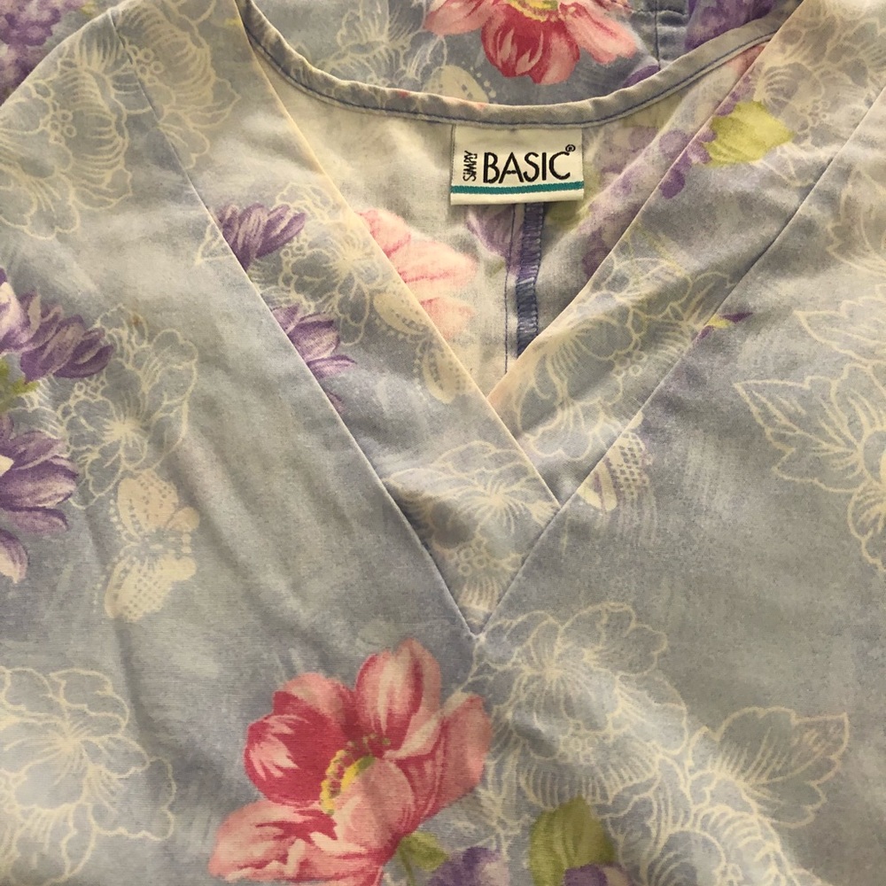 Uniform top - Picture 2 of 2